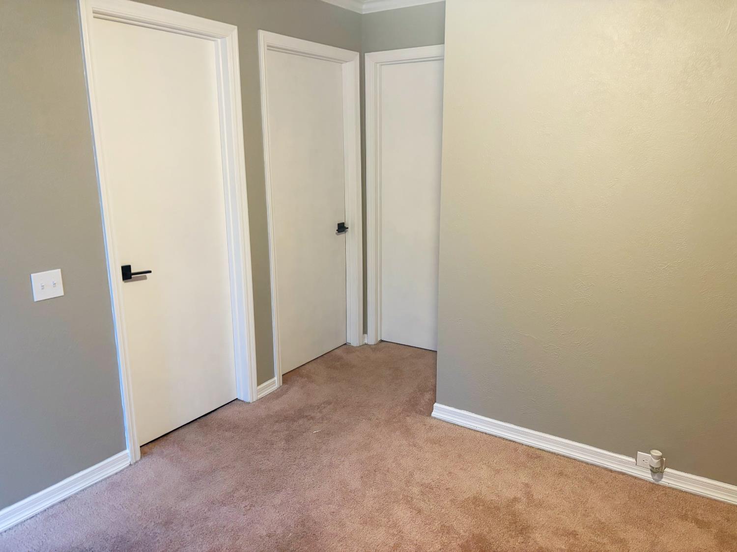 617 Edgebrook Ct, Modesto, CA 95354