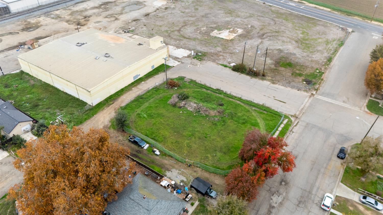 212 2nd Ave, Gustine, CA 95322