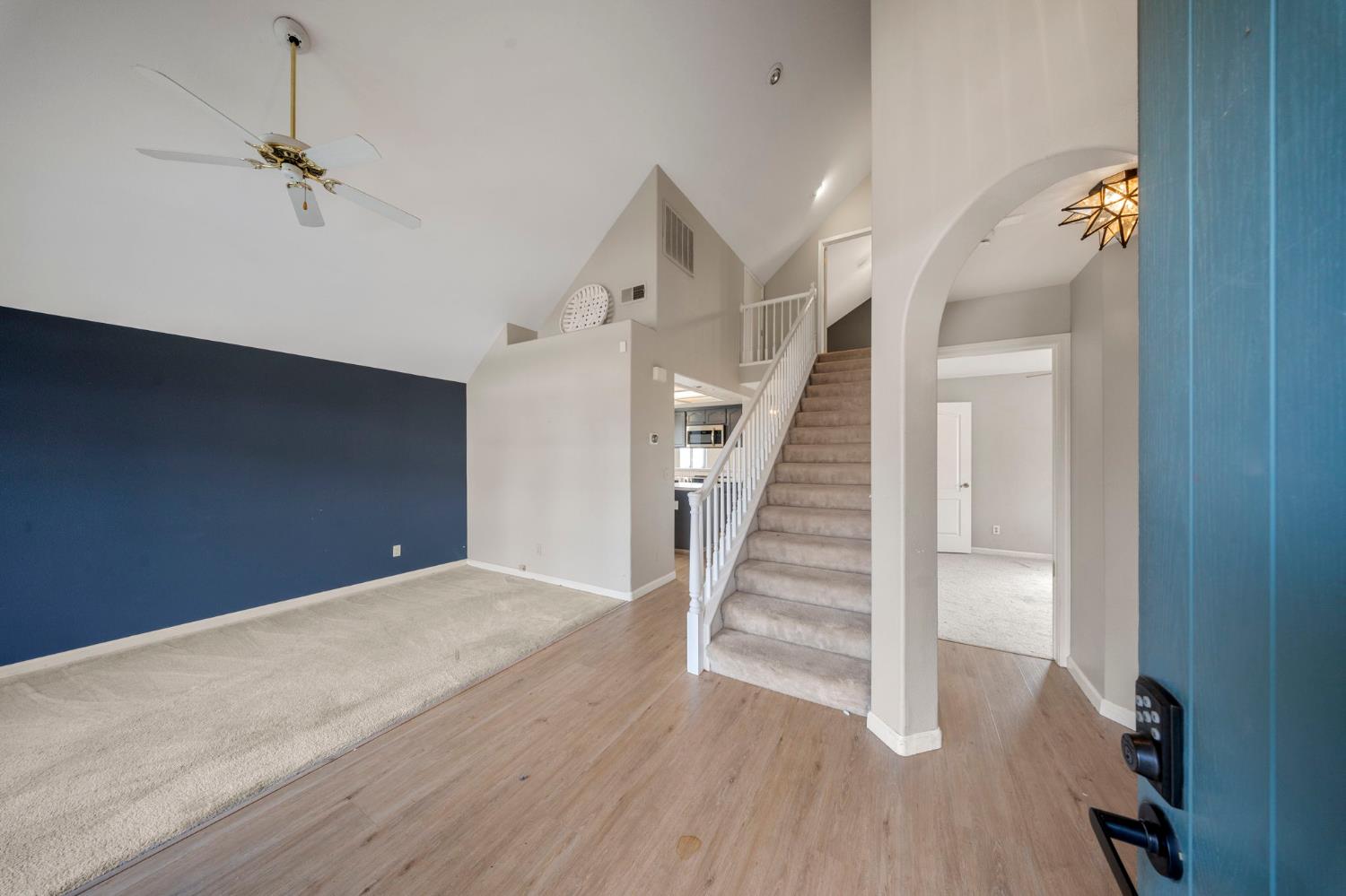 1128 Valencia Ct, Modesto, CA 95350