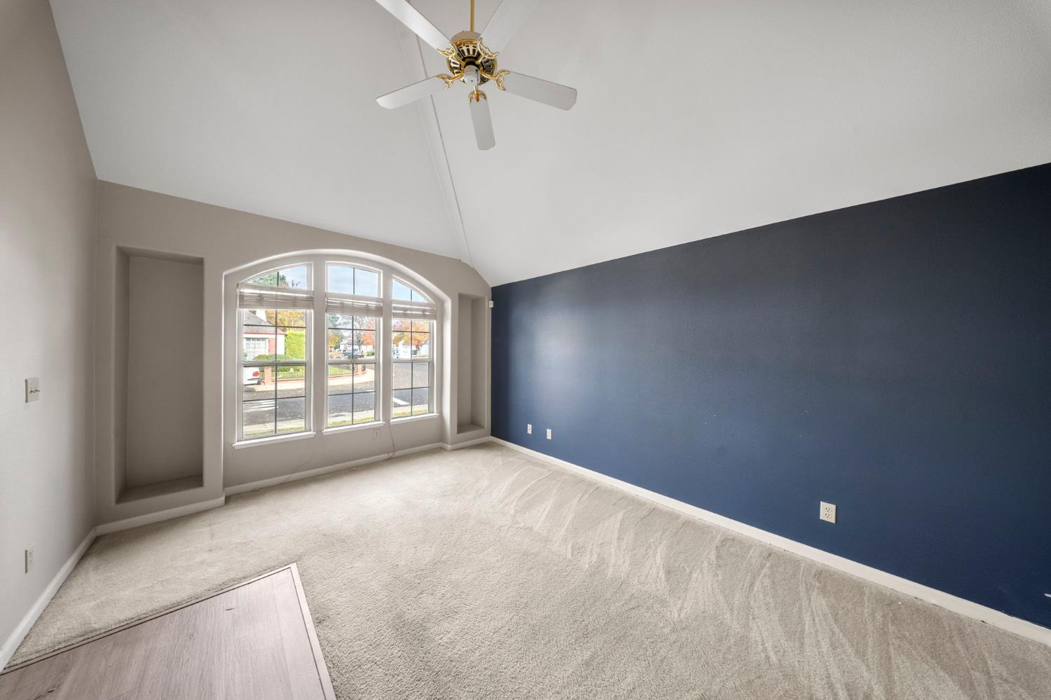 1128 Valencia Ct, Modesto, CA 95350