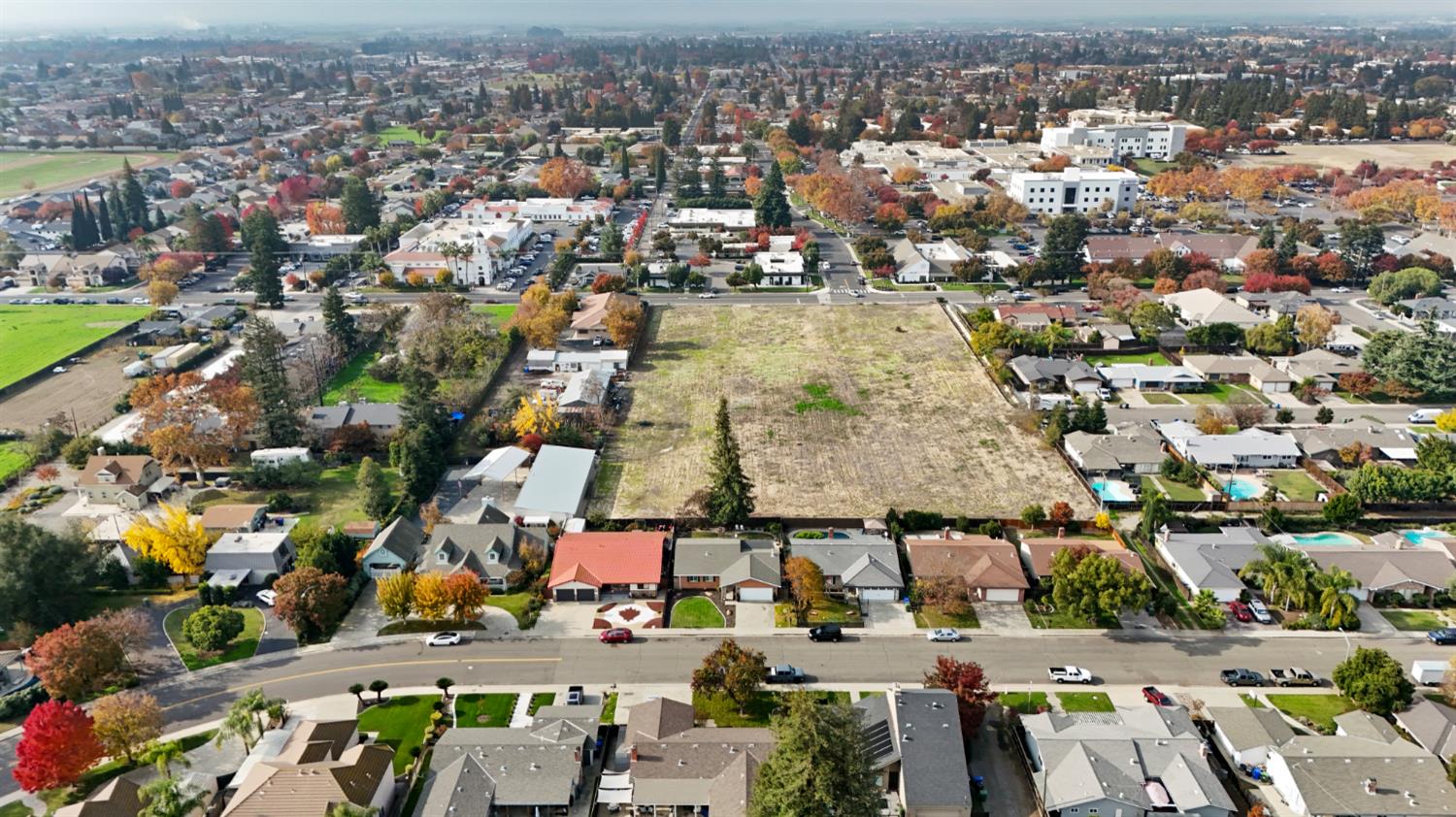 1921 Carleton Dr, Turlock, CA 95382