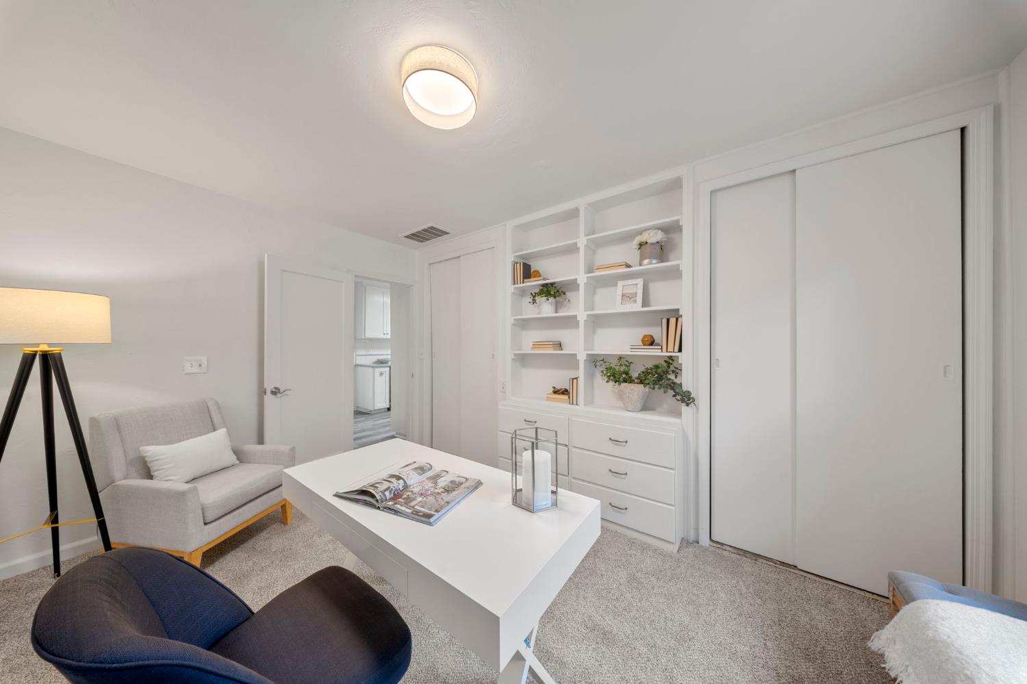 709 Enslen Ave, Modesto, CA 95354