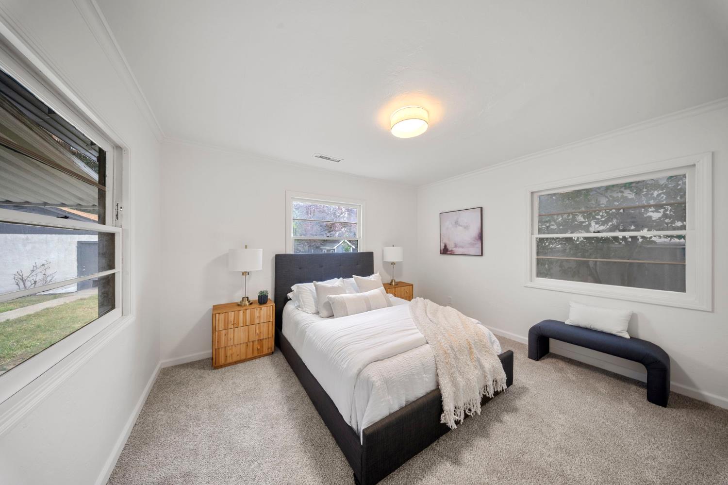 709 Enslen Ave, Modesto, CA 95354