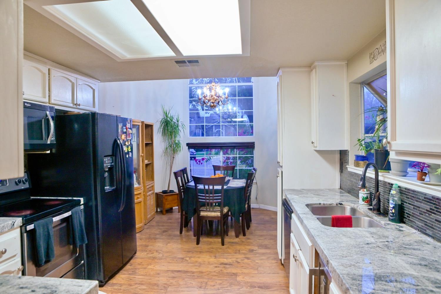 3409 Dutch Flat Ct, Modesto, CA 95354