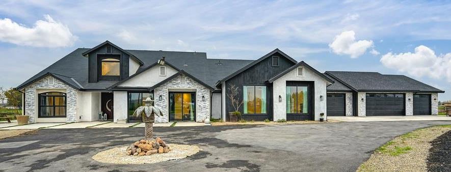 7011 Kemper Rd, Modesto, CA 95357