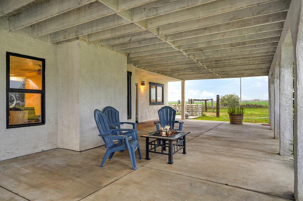 7011 Kemper Rd, Modesto, CA 95357