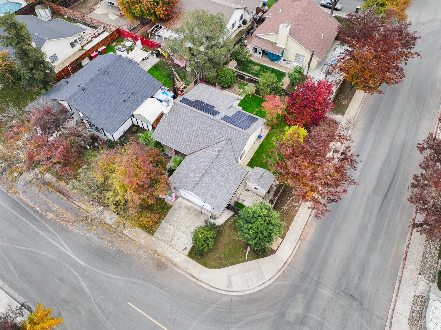 600 Sears Dr, Patterson, CA 95363