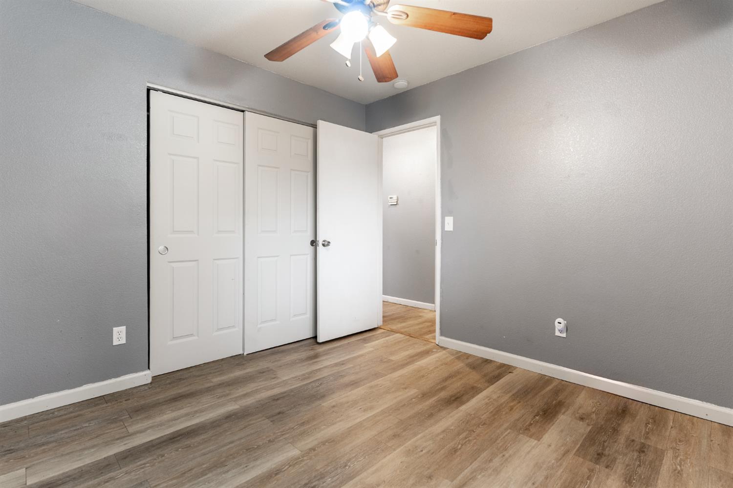 600 Sears Dr, Patterson, CA 95363