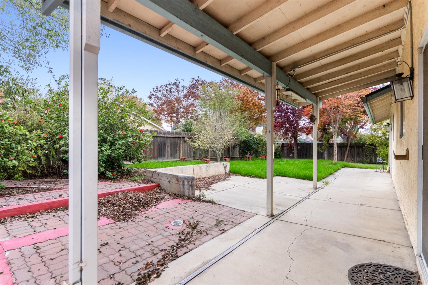 600 Sears Dr, Patterson, CA 95363