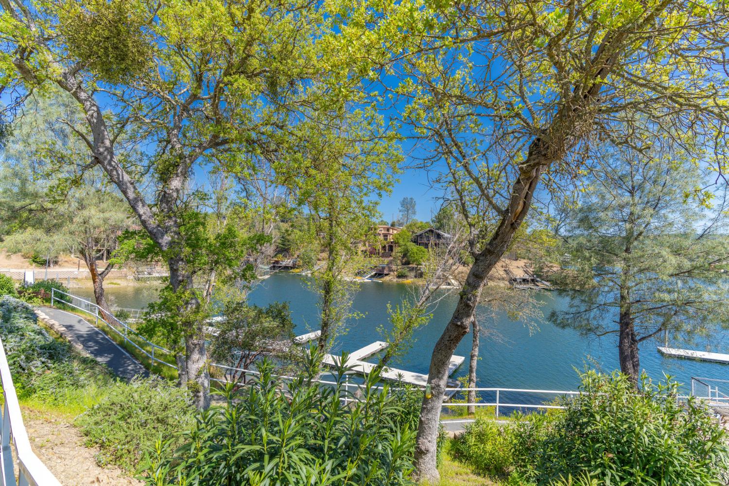 4983 Pueblo Tr, Copperopolis, CA 95228