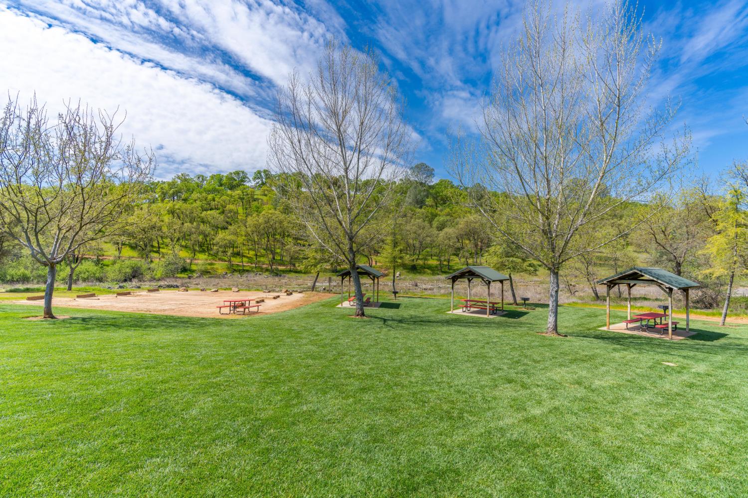 4983 Pueblo Tr, Copperopolis, CA 95228