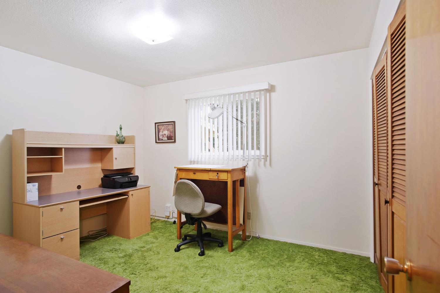 201 Eagle Ct, Modesto, CA 95350