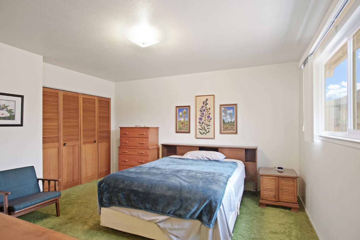 201 Eagle Ct, Modesto, CA 95350