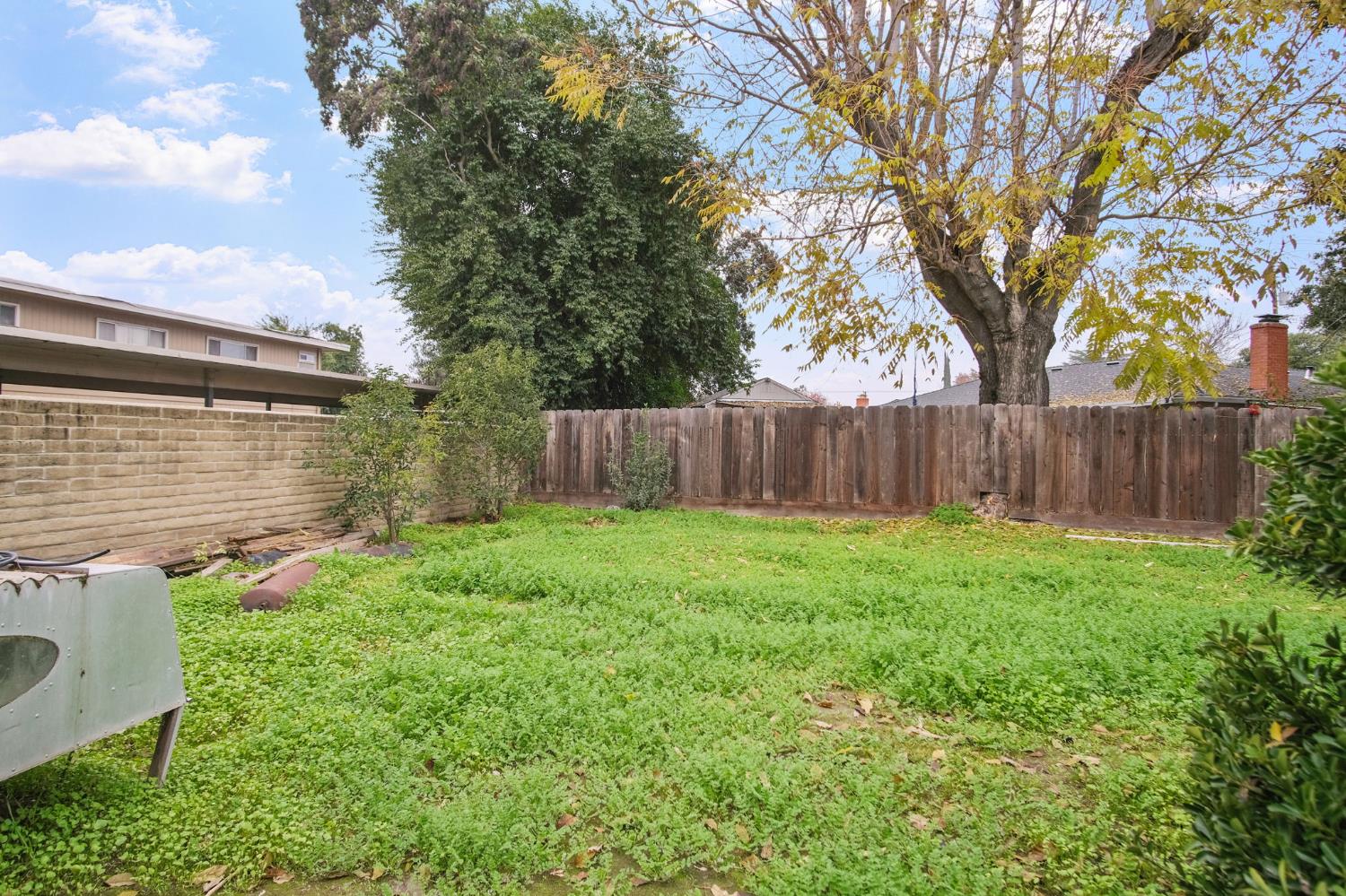 201 Eagle Ct, Modesto, CA 95350