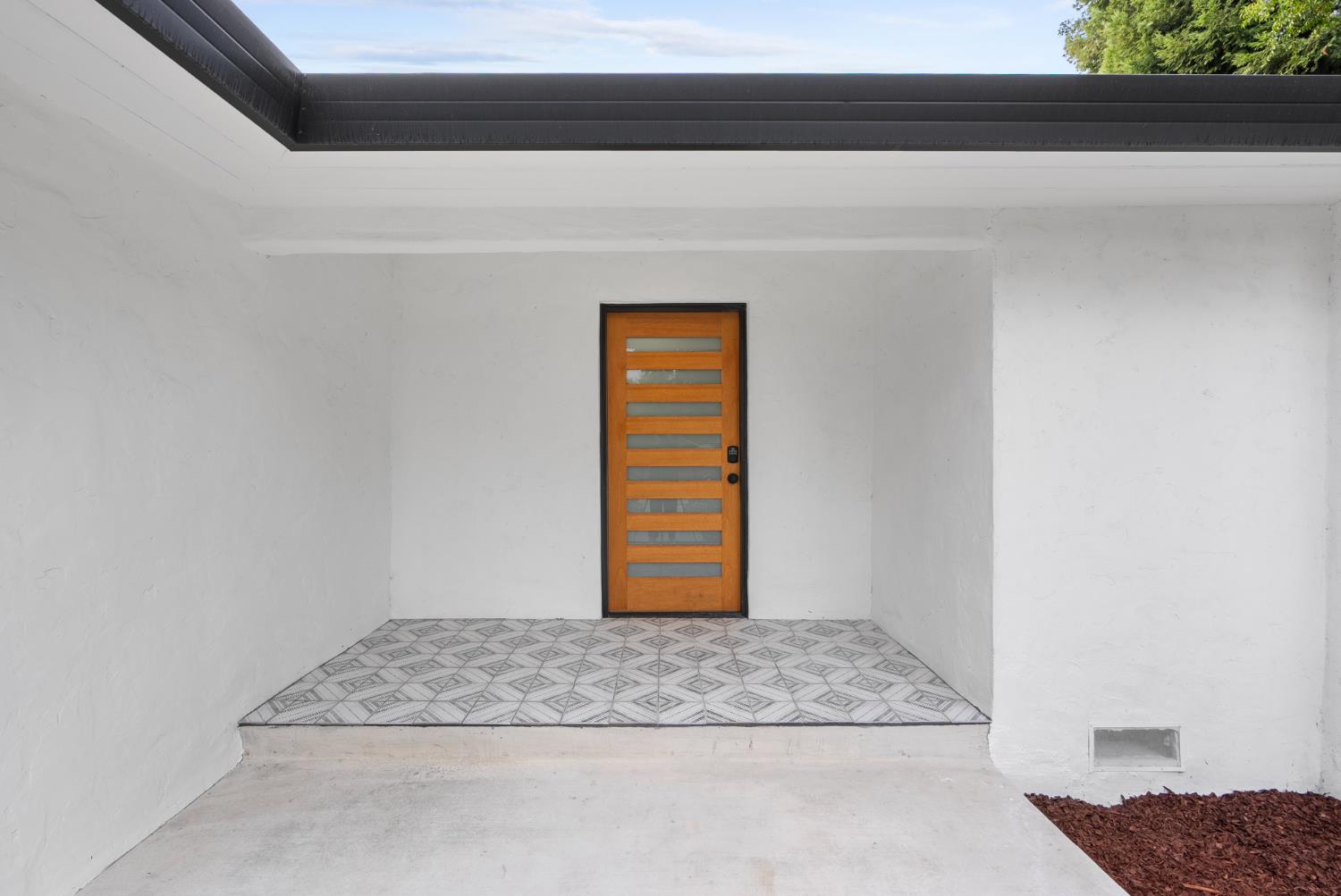 1125 Wellesley Ave, Modesto, CA 95350