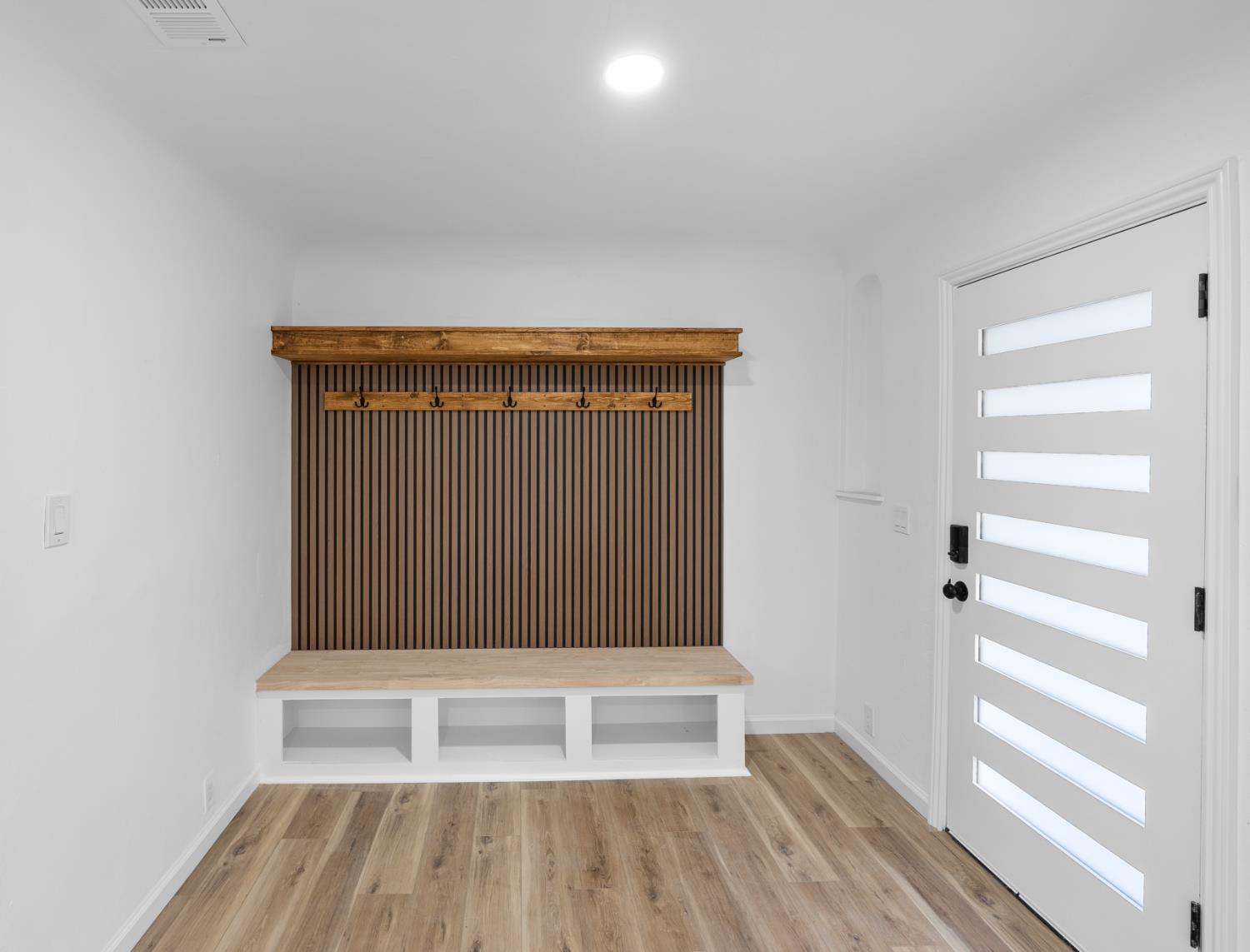 1125 Wellesley Ave, Modesto, CA 95350