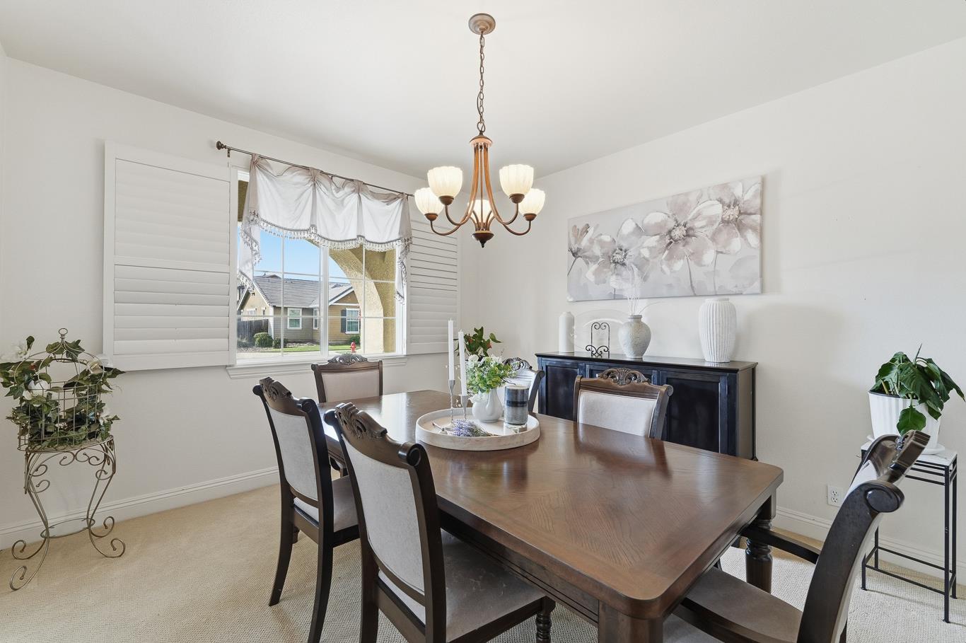 429 Red Lion Way, Newman, CA 95360