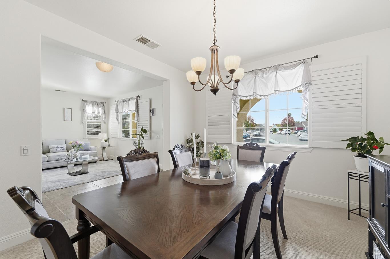 429 Red Lion Way, Newman, CA 95360