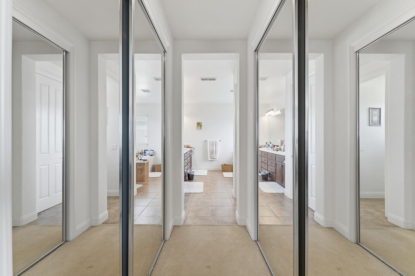 429 Red Lion Way, Newman, CA 95360