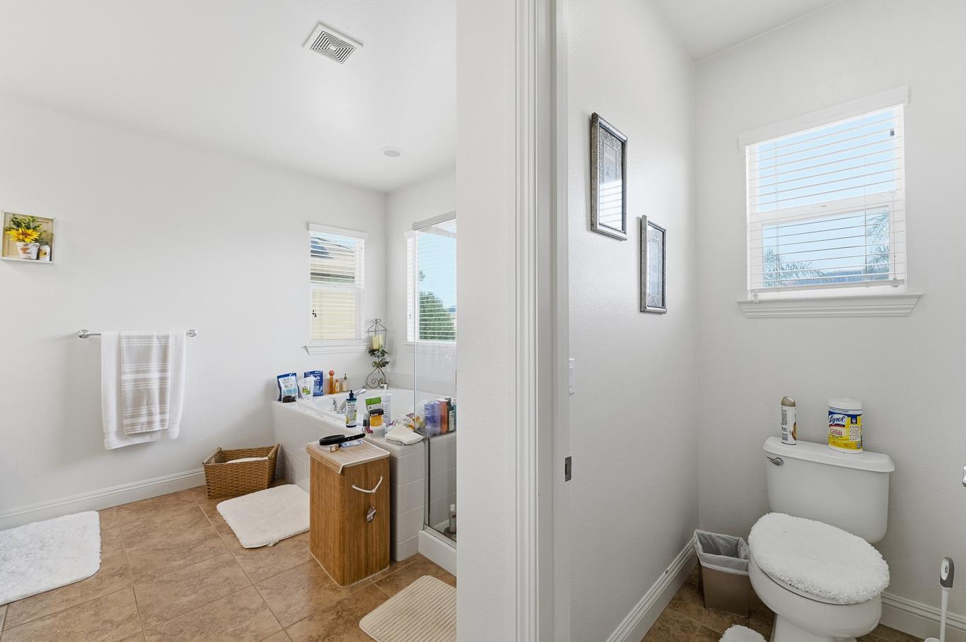 429 Red Lion Way, Newman, CA 95360