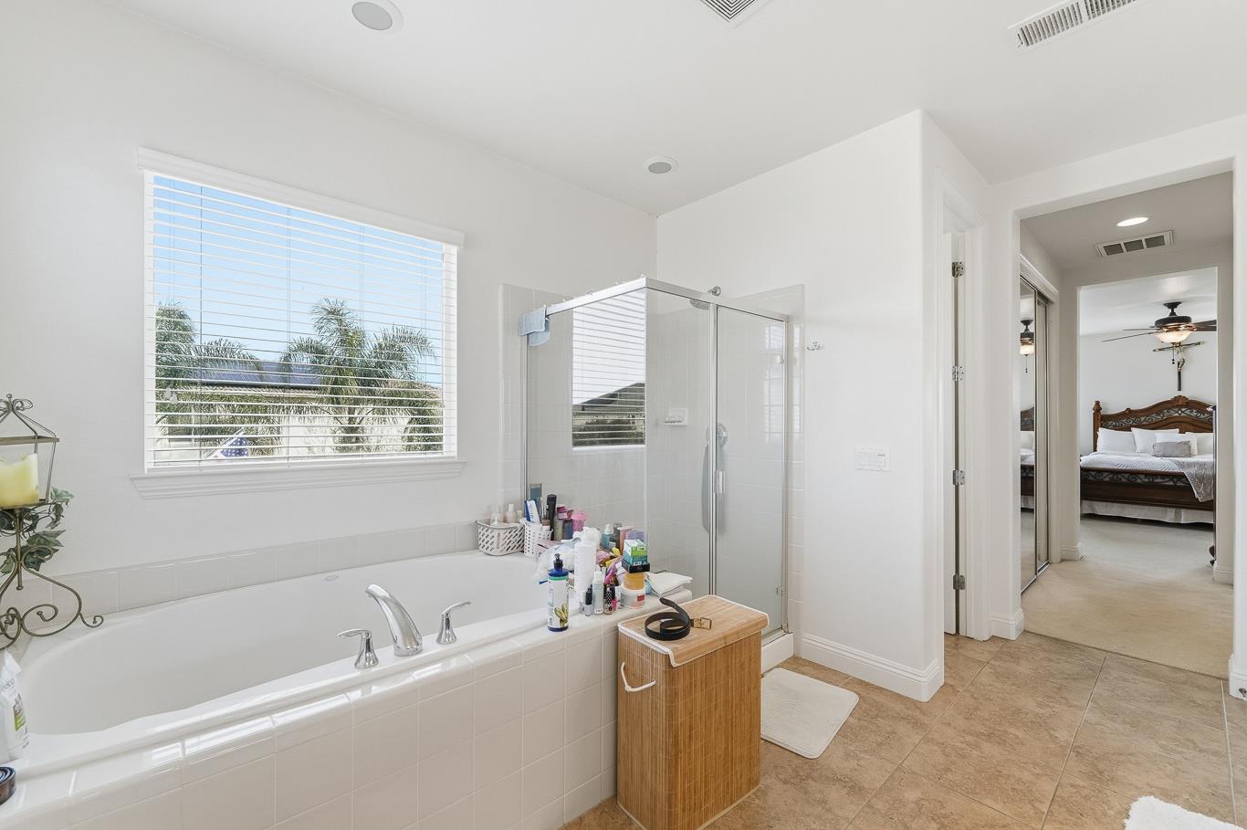 429 Red Lion Way, Newman, CA 95360