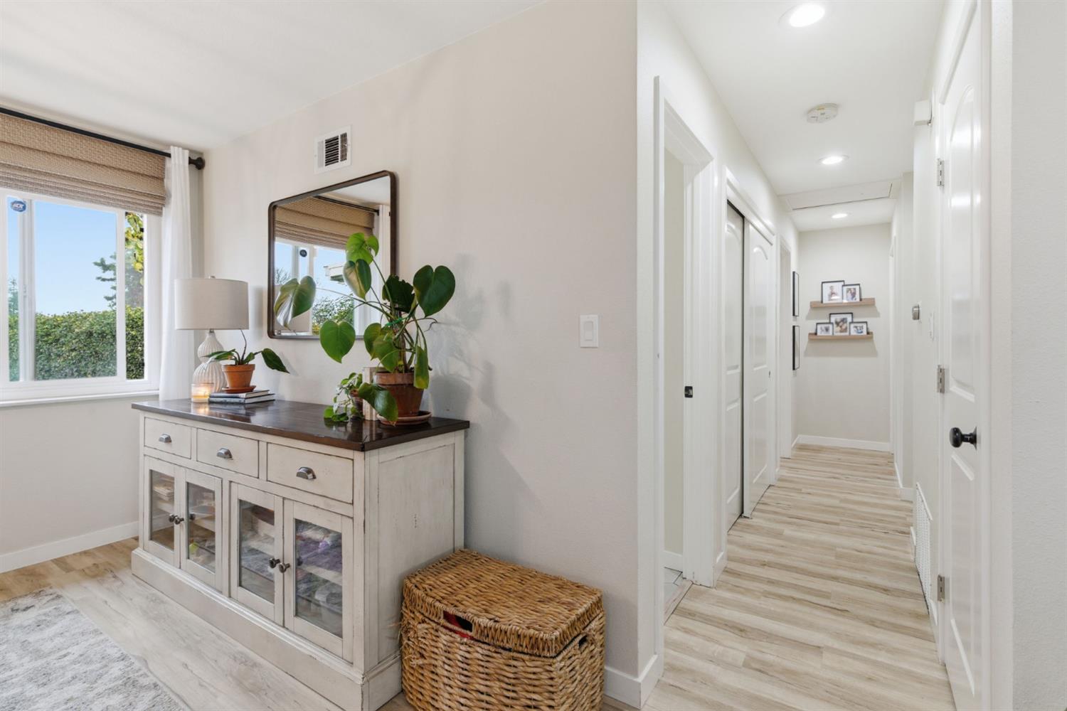 15581 French Camp Rd, Ripon, CA 95366