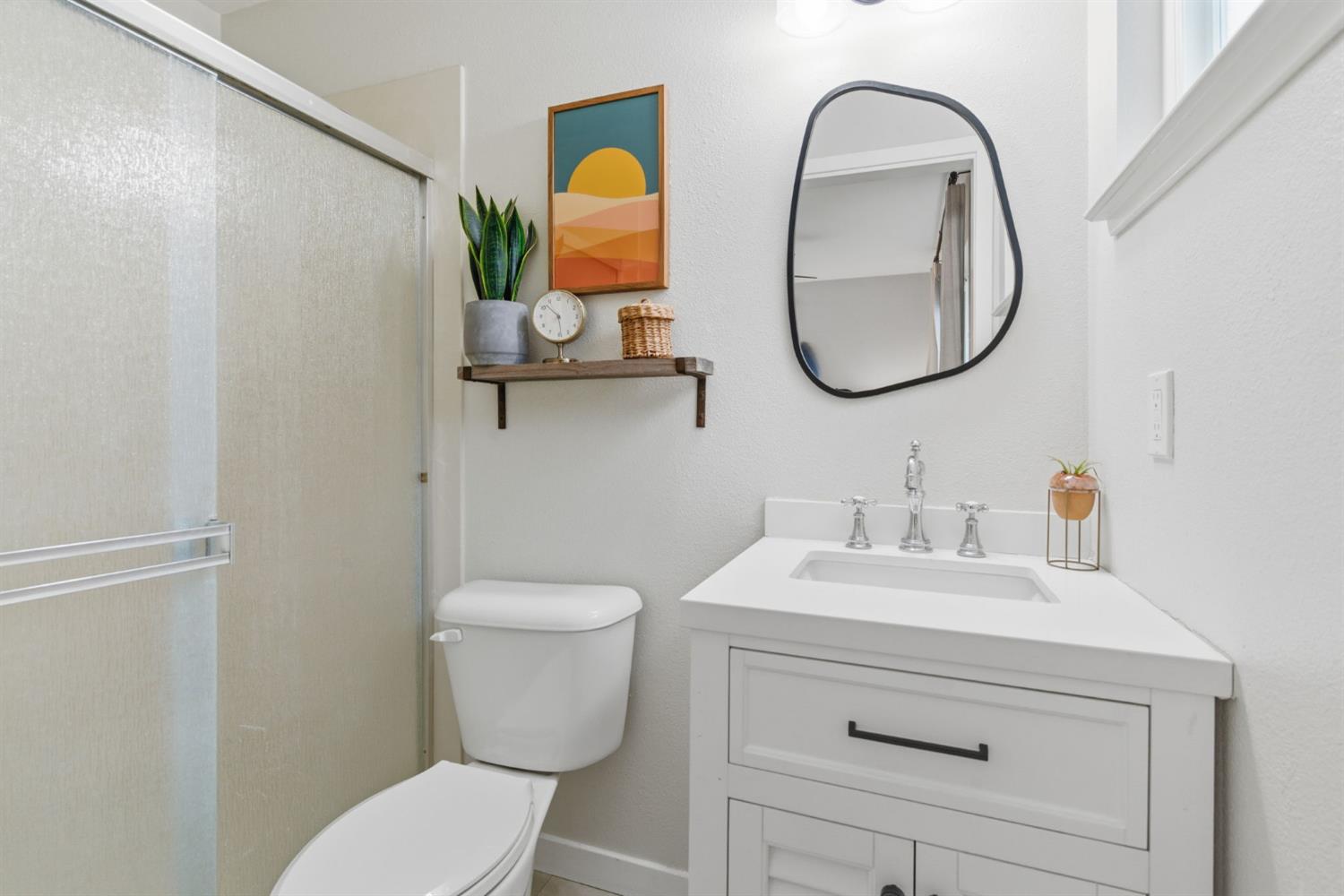 15581 French Camp Rd, Ripon, CA 95366