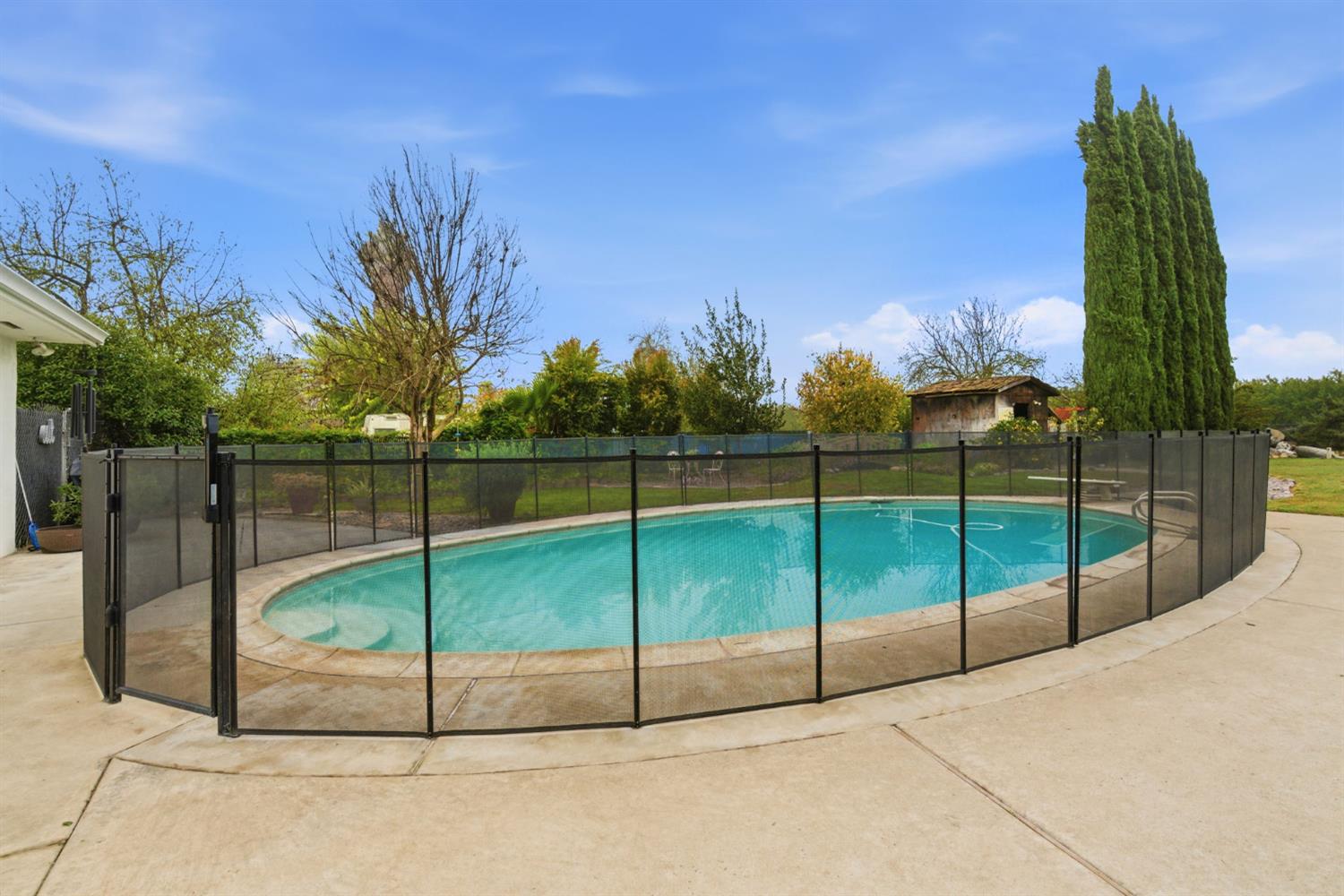 15581 French Camp Rd, Ripon, CA 95366