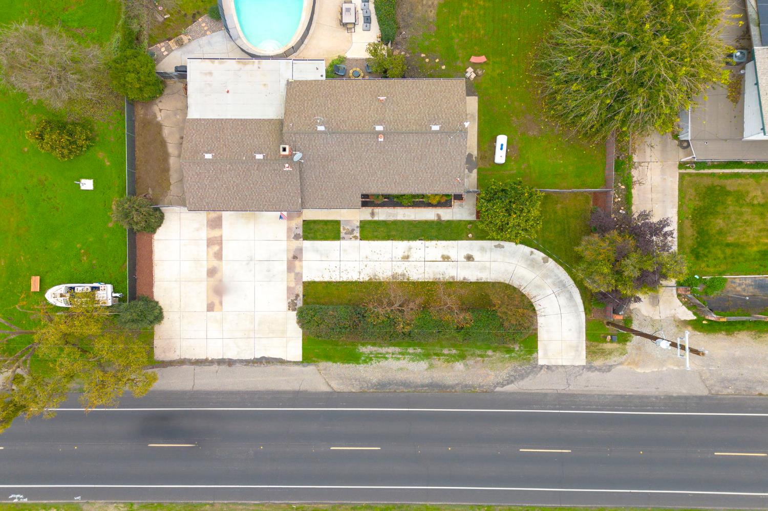 15581 French Camp Rd, Ripon, CA 95366