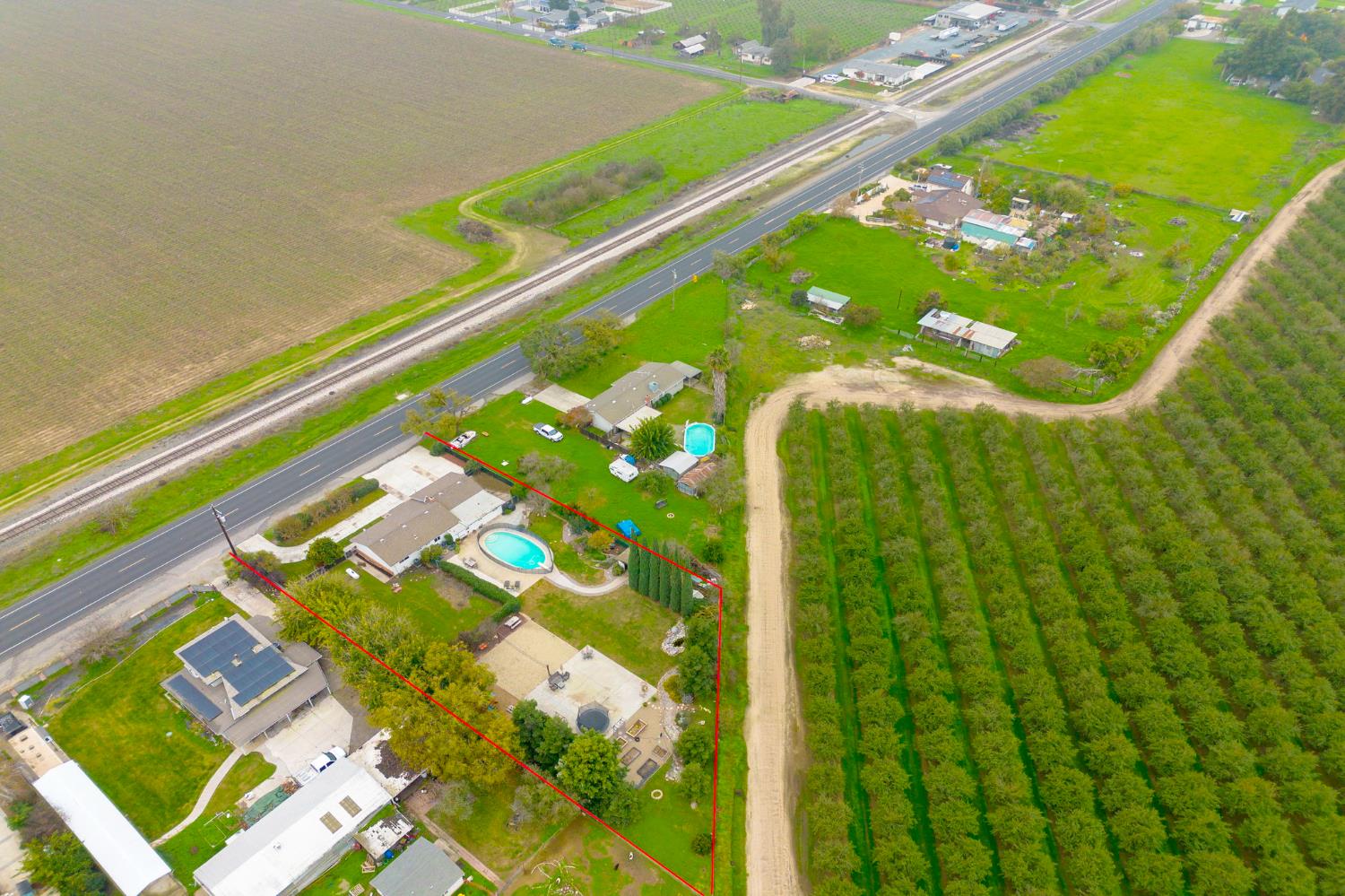 15581 French Camp Rd, Ripon, CA 95366