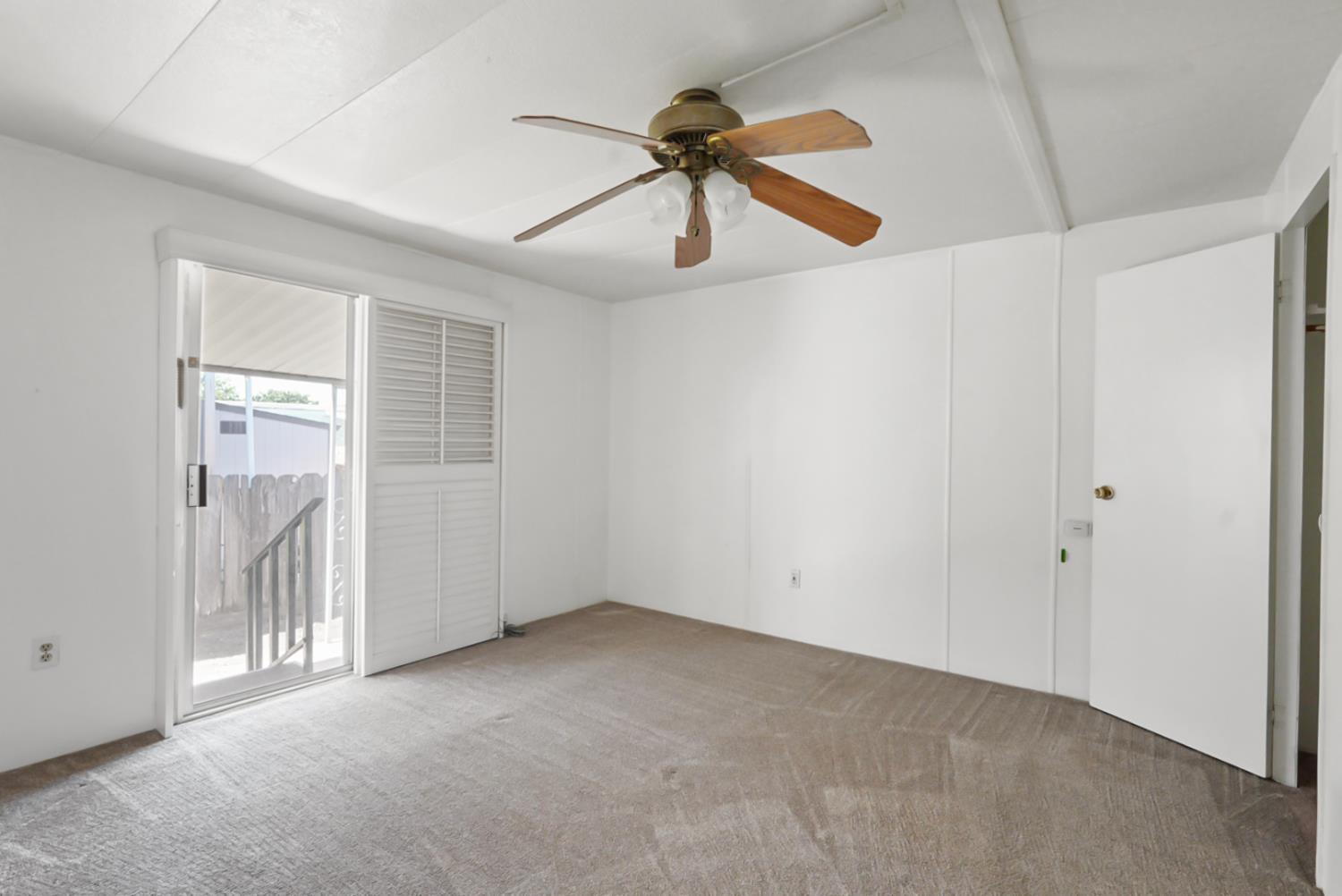 4125 Mchenry Ave #43, Modesto, CA 95356