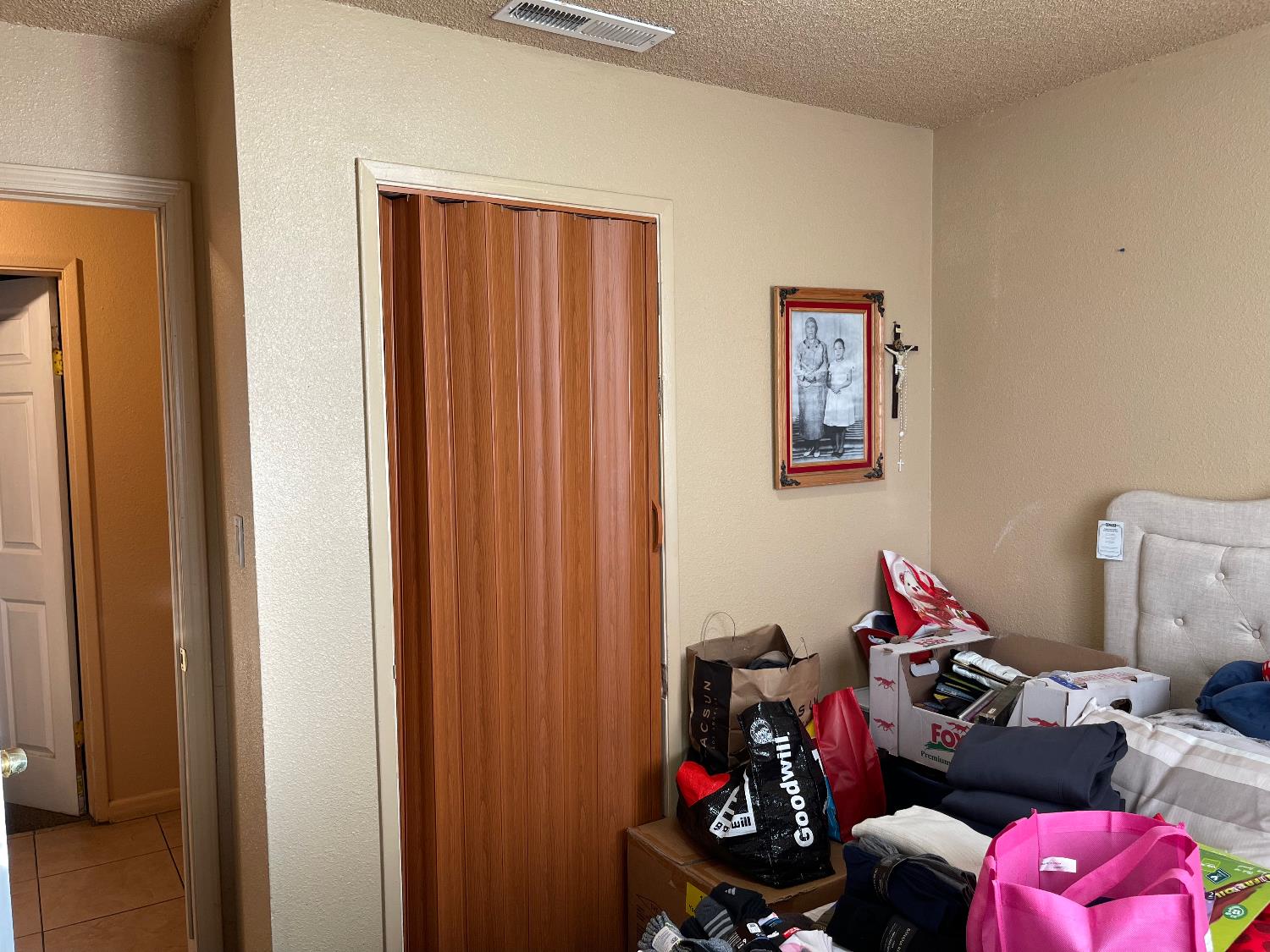 9870 Margaret Ct, Delhi, CA 95315