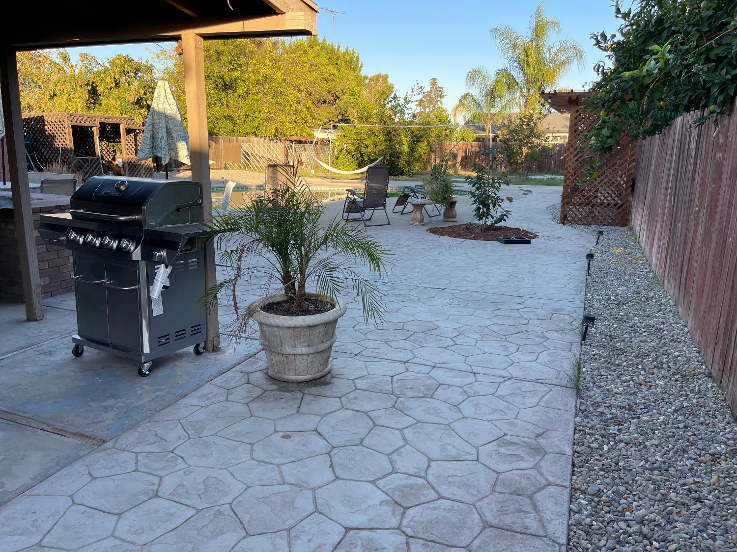 9870 Margaret Ct, Delhi, CA 95315