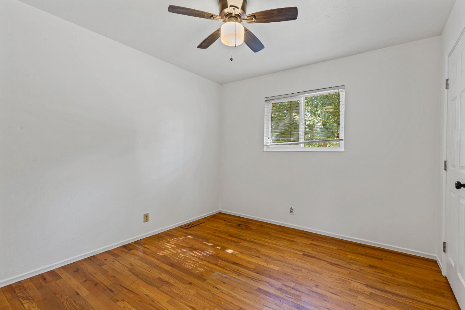 1313 Ronald Ave, Modesto, CA 95350