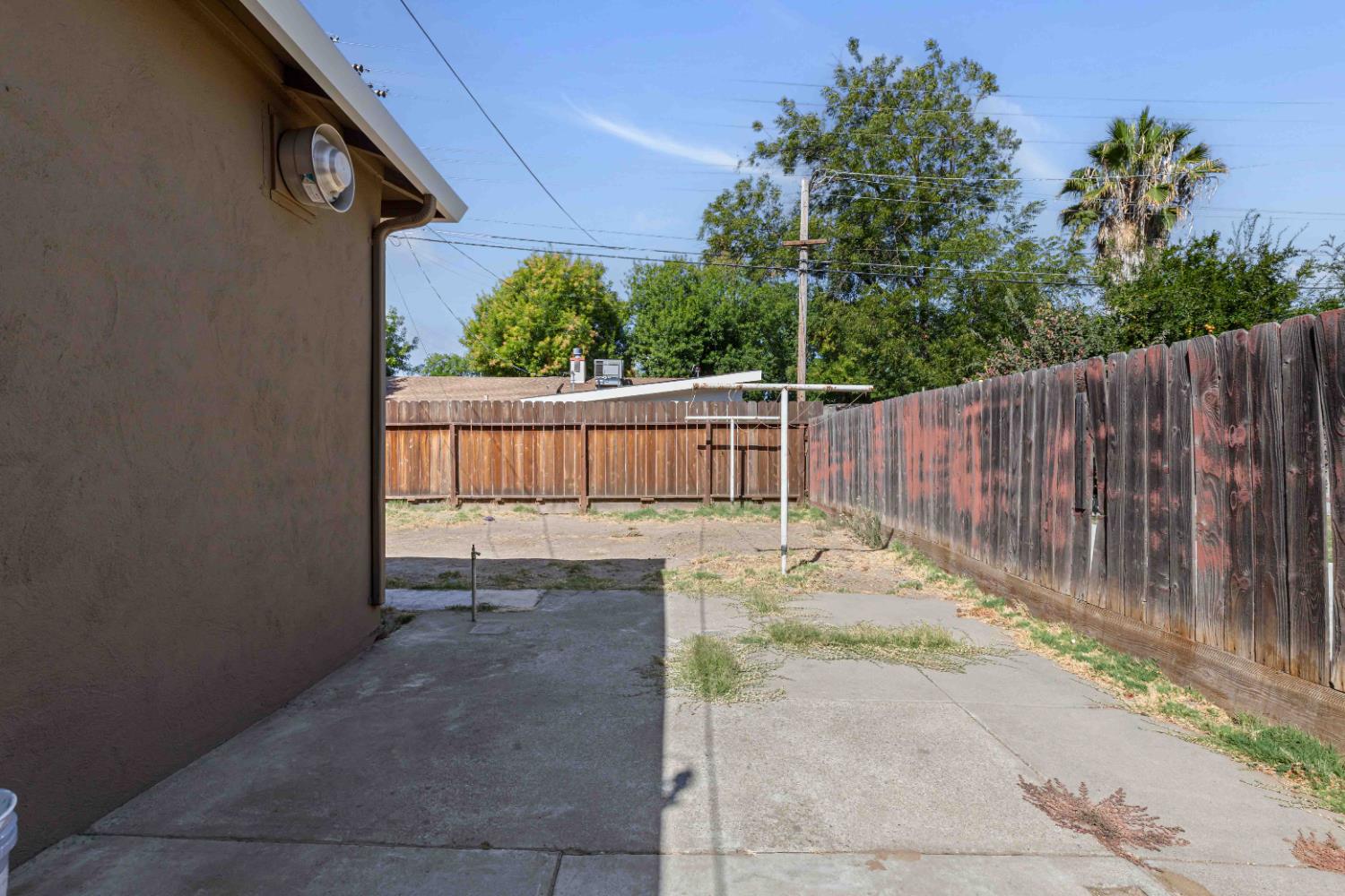 1313 Ronald Ave, Modesto, CA 95350