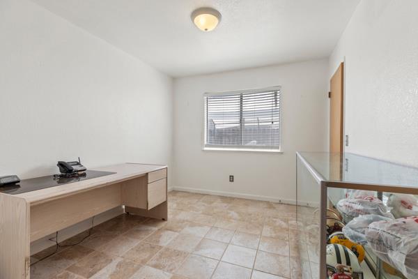 3501 Soda Canyon Dr, Ceres, CA 95307