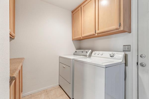 3501 Soda Canyon Dr, Ceres, CA 95307