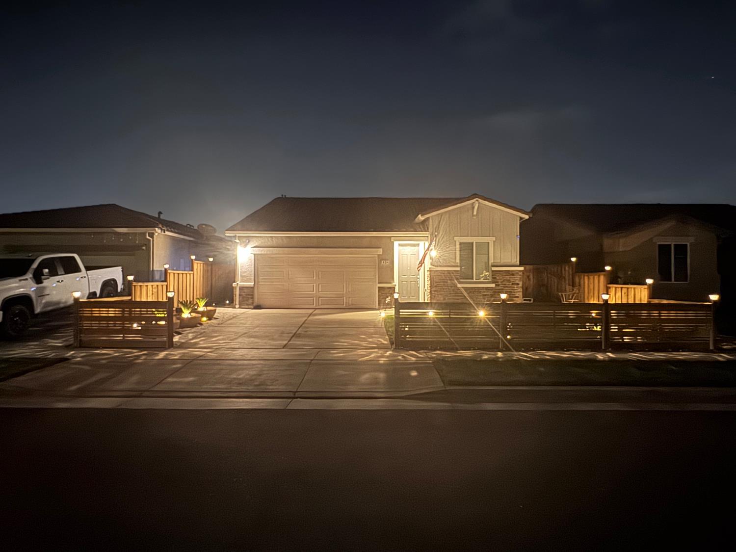 1434 Hayley St, Los Banos, CA 93635