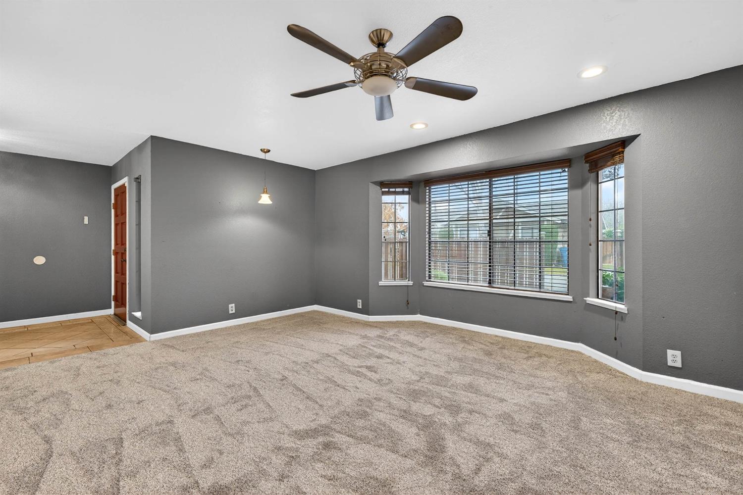 736 E Louise Ave, Manteca, CA 95336