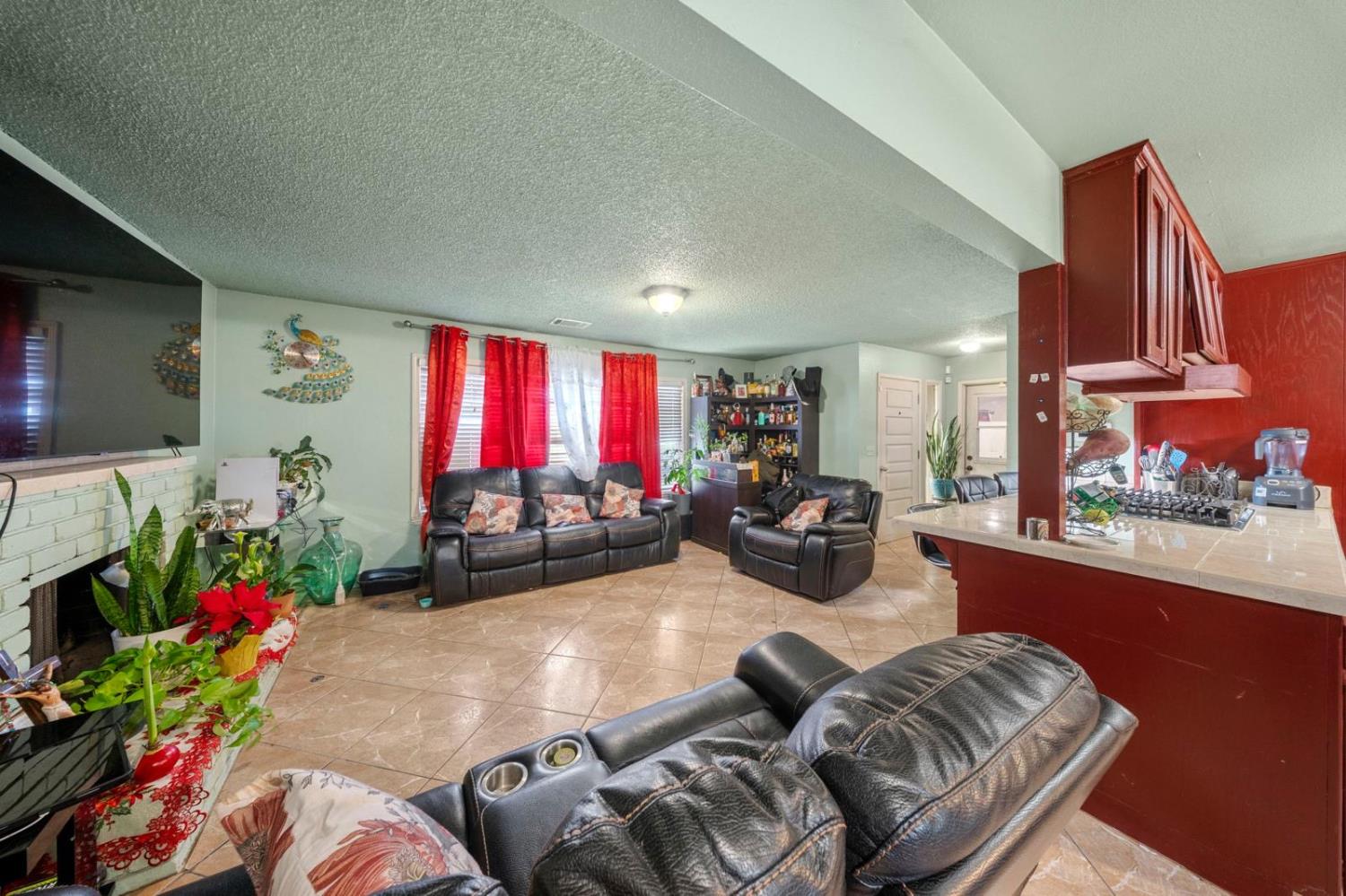 3140 Kellogg Ave, Turlock, CA 95382