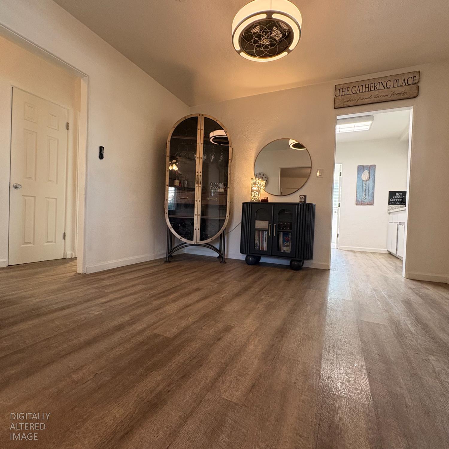 1123 Tully Rd, Modesto, CA 95350