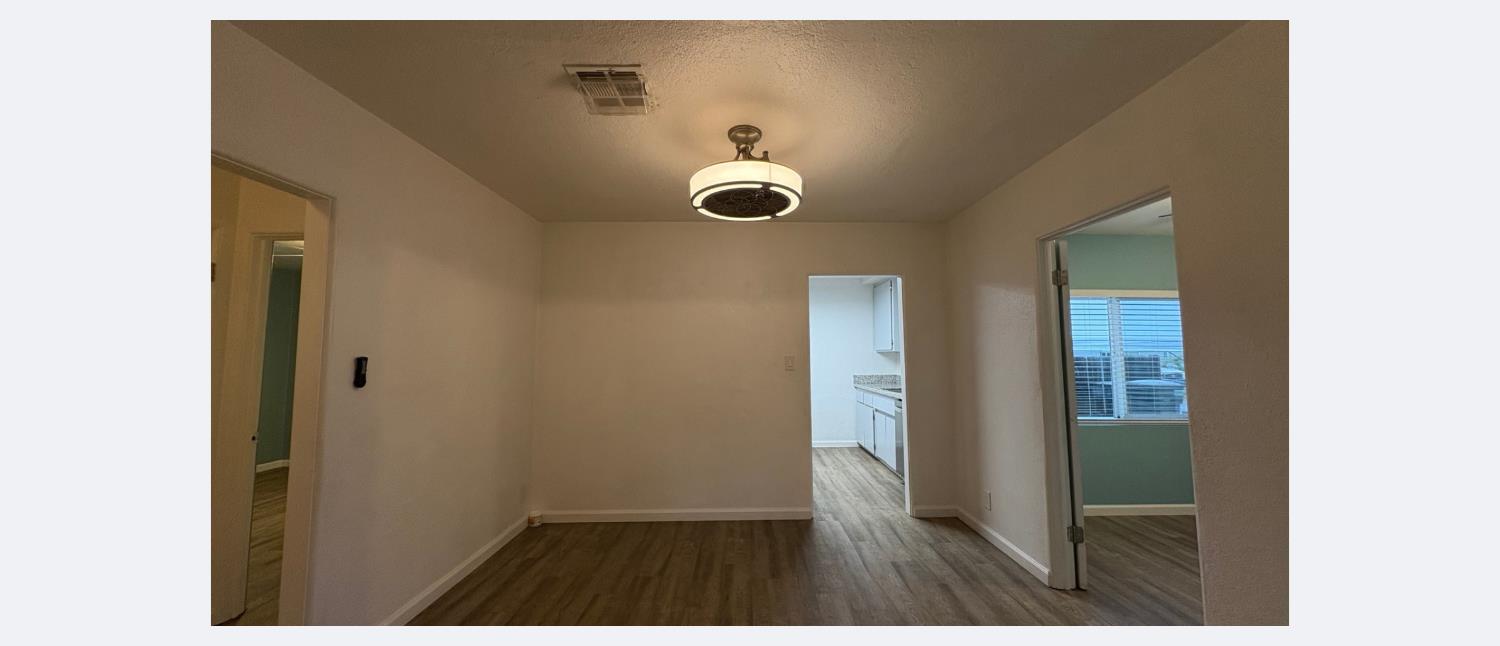 1123 Tully Rd, Modesto, CA 95350