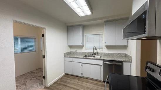 1123 Tully Rd, Modesto, CA 95350