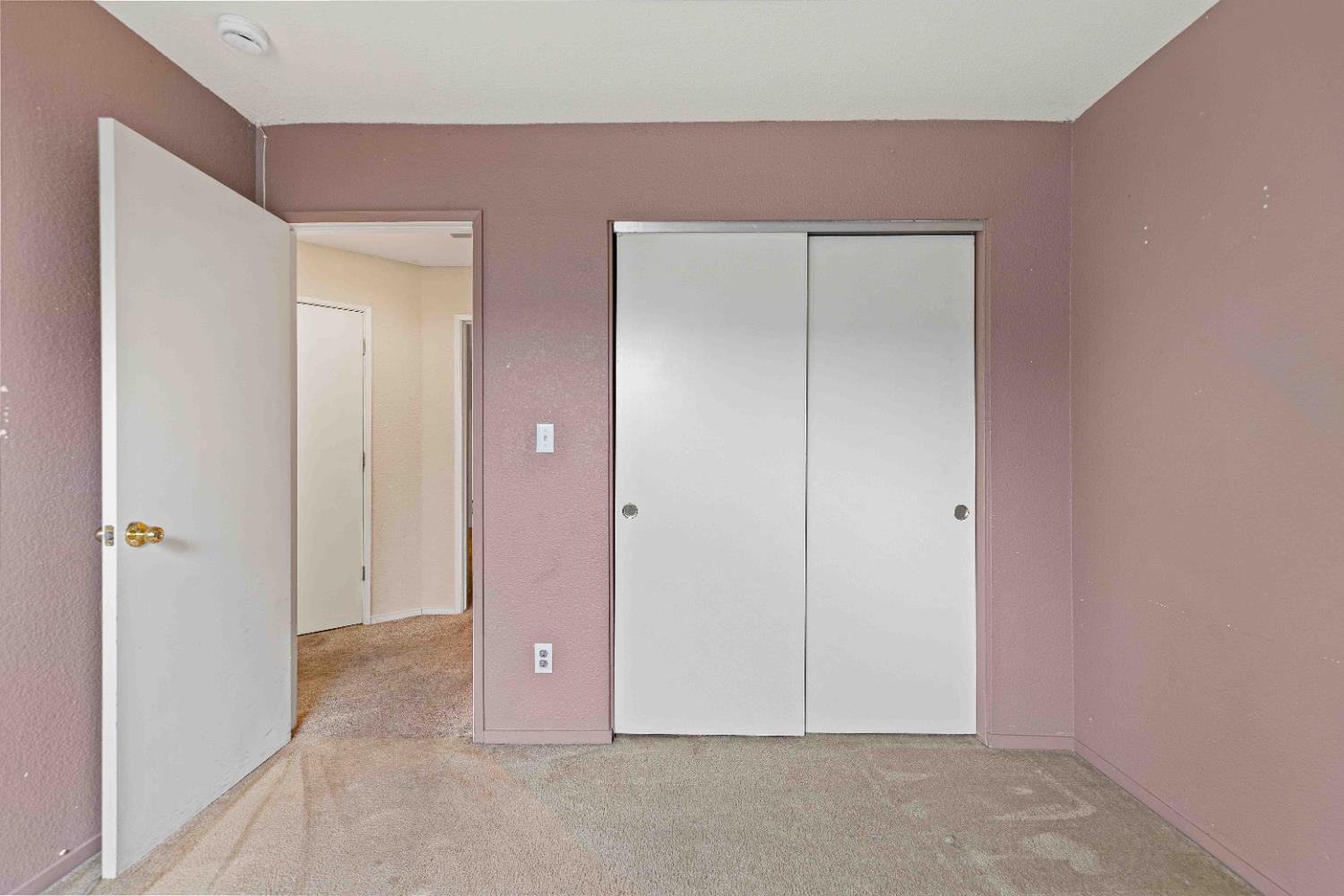 310 W F St, Turlock, CA 95380