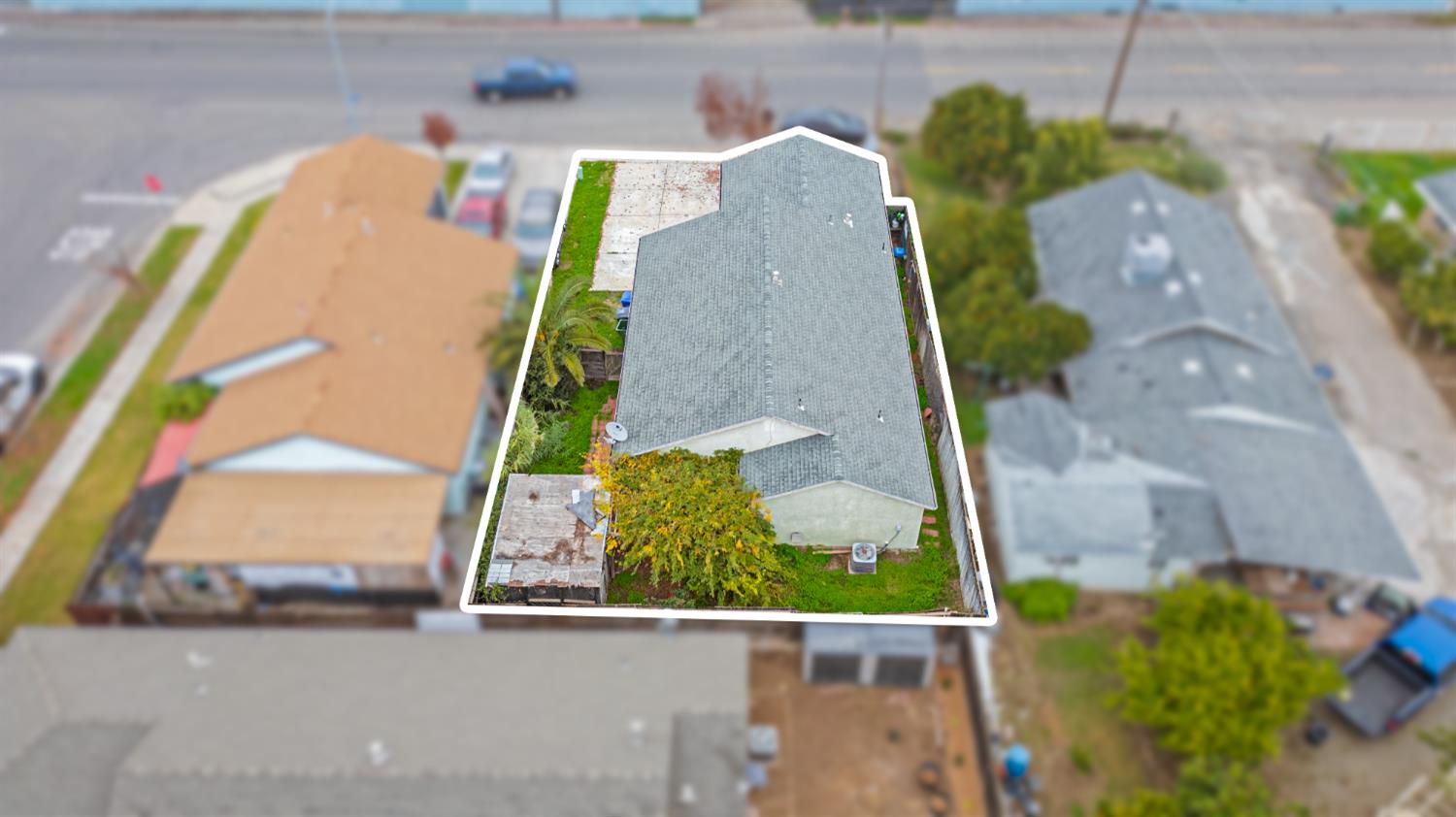 310 W F St, Turlock, CA 95380