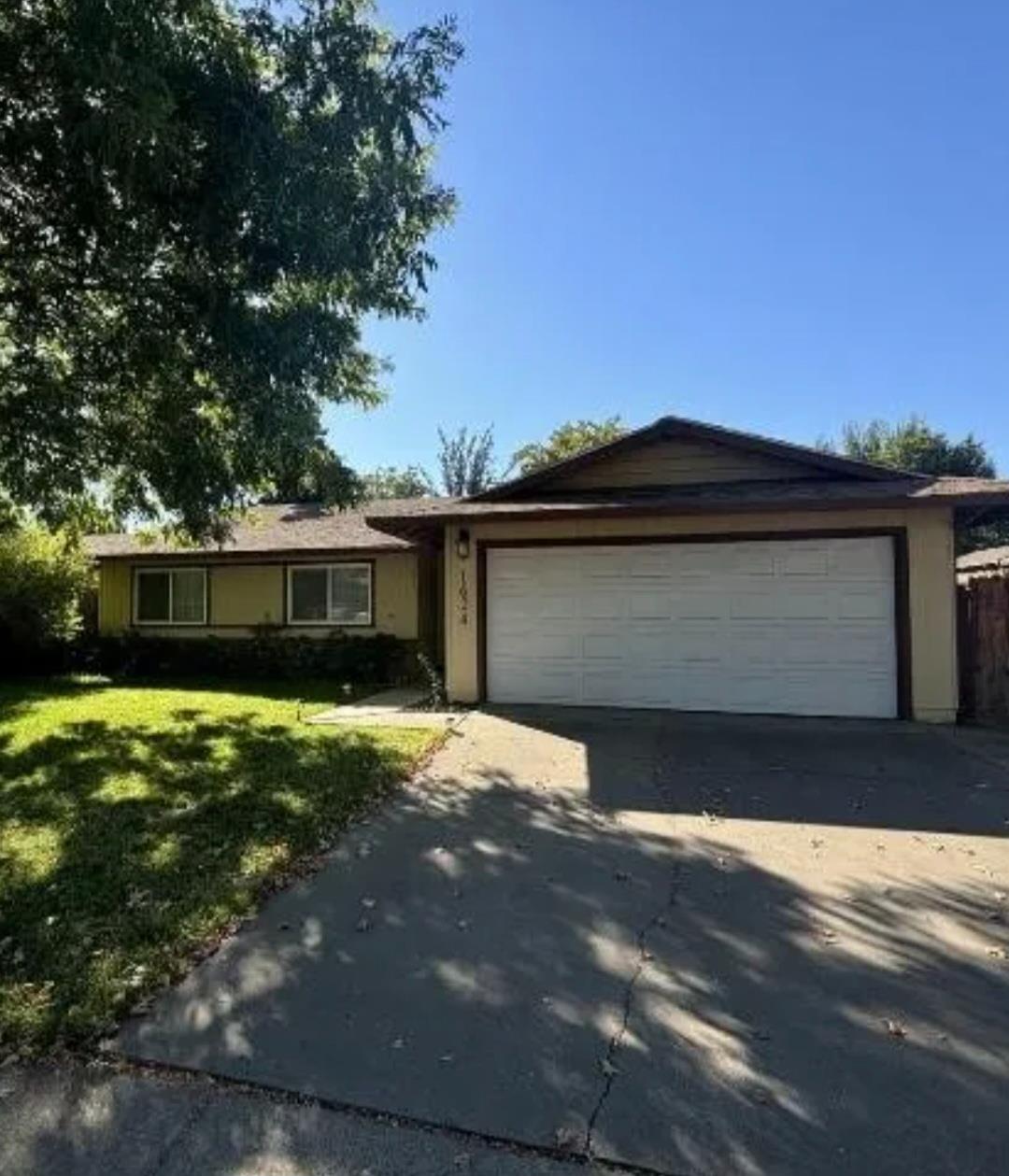 1624 Falmouth Way, Modesto, CA 95355