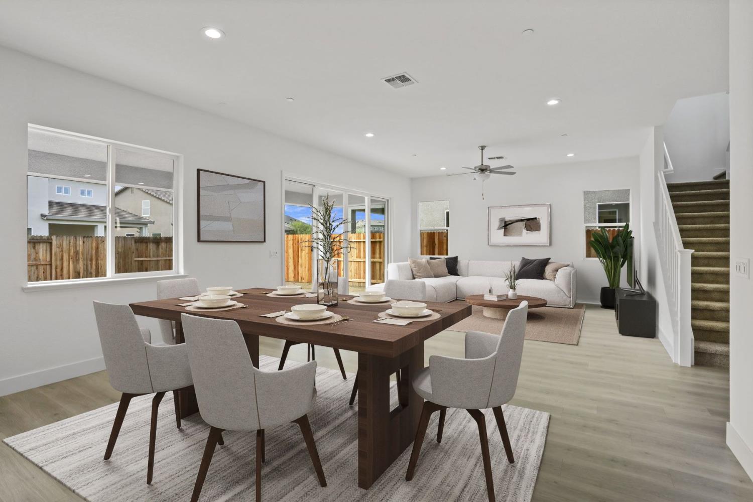 2291 Paramount Ln, Manteca, CA 95337