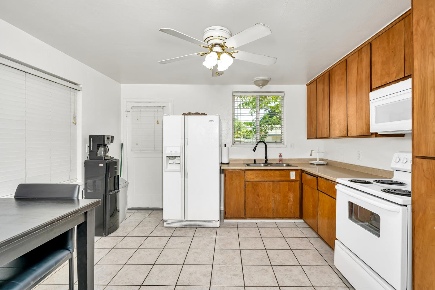 1333 1345 Frank Ave, Dos Palos, CA 93620