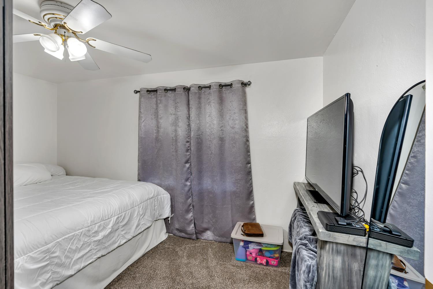 1333 1345 Frank Ave, Dos Palos, CA 93620