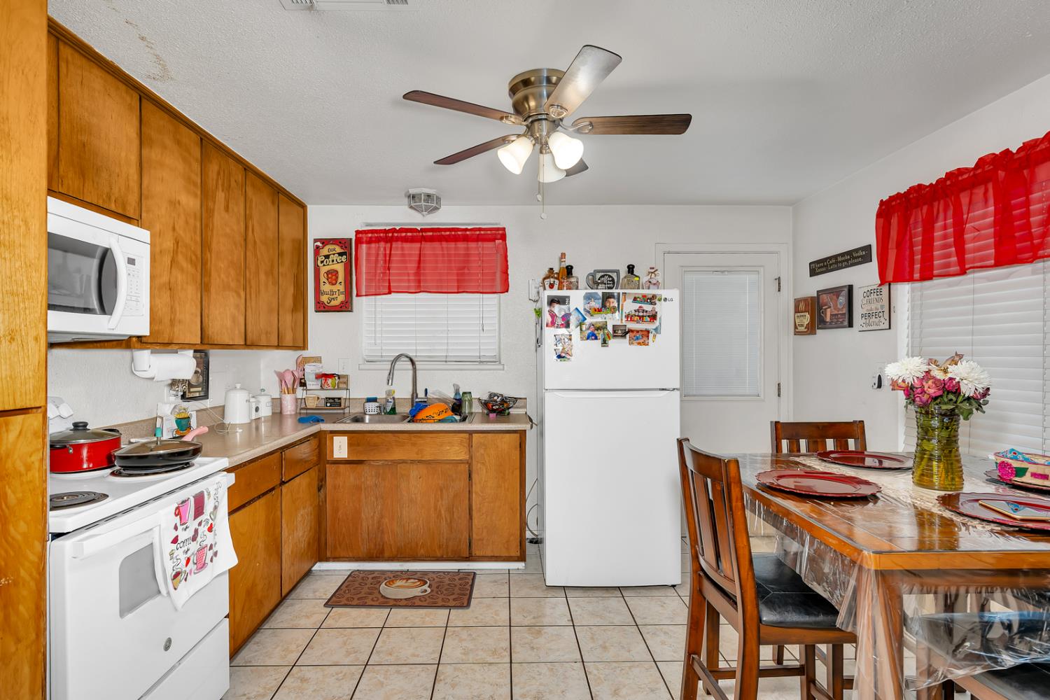 1333 1345 Frank Ave, Dos Palos, CA 93620